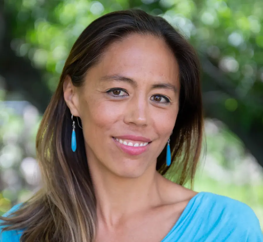 Kimiko Barrett | Principal Researcher